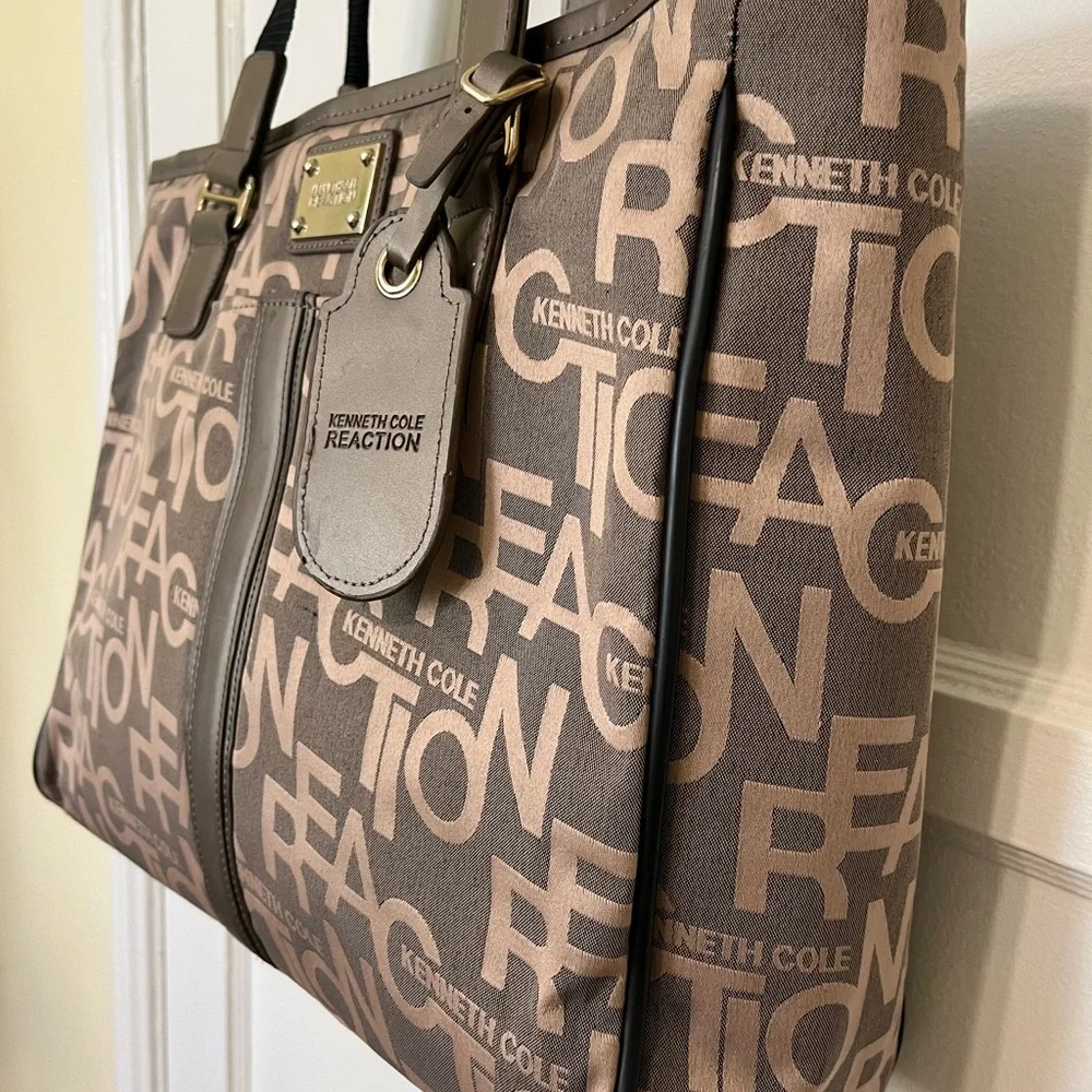 Kenneth Cole Reaction Tan and Black Laptop Bag